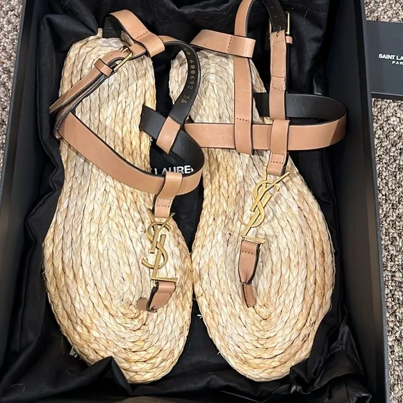 YSL CASSANDRA SANDALS IN VEGETABLE-TANNED LEATHER size 6 - Picture 8 of 11